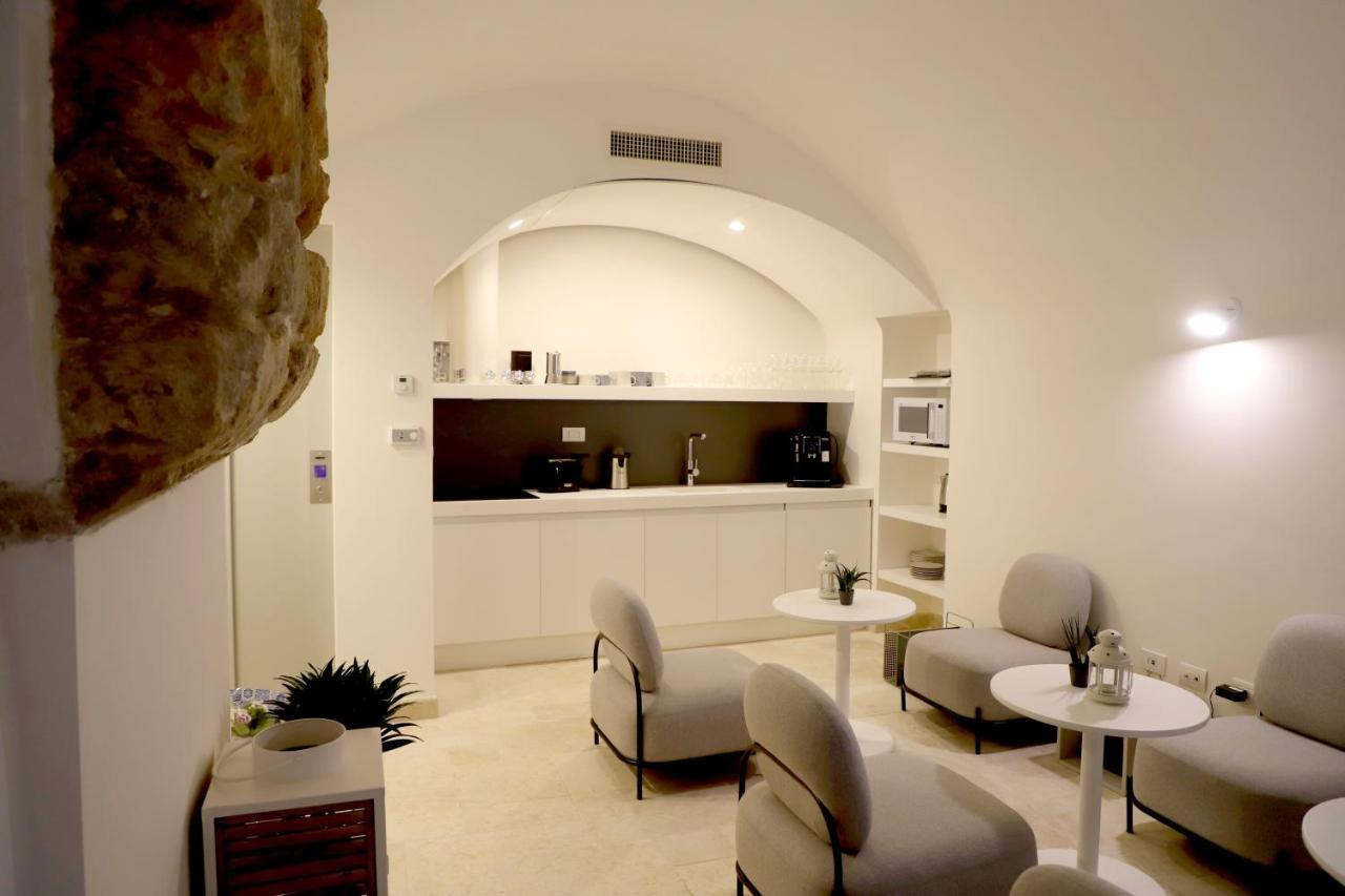 Vista Borgo Antico Hotel Бари Екстериор снимка