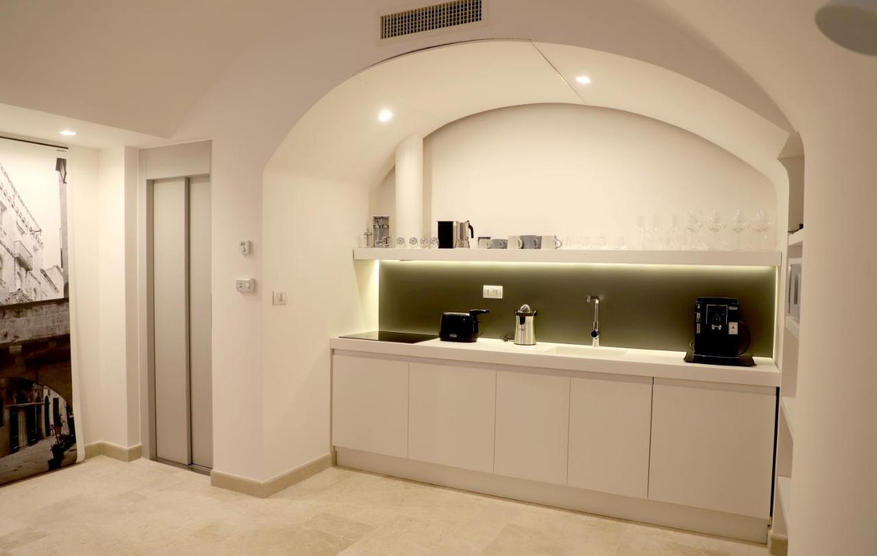Vista Borgo Antico Hotel Бари Екстериор снимка